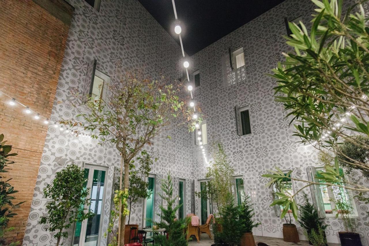 G.Vino Boutique Hotel 트빌리시 외부 사진